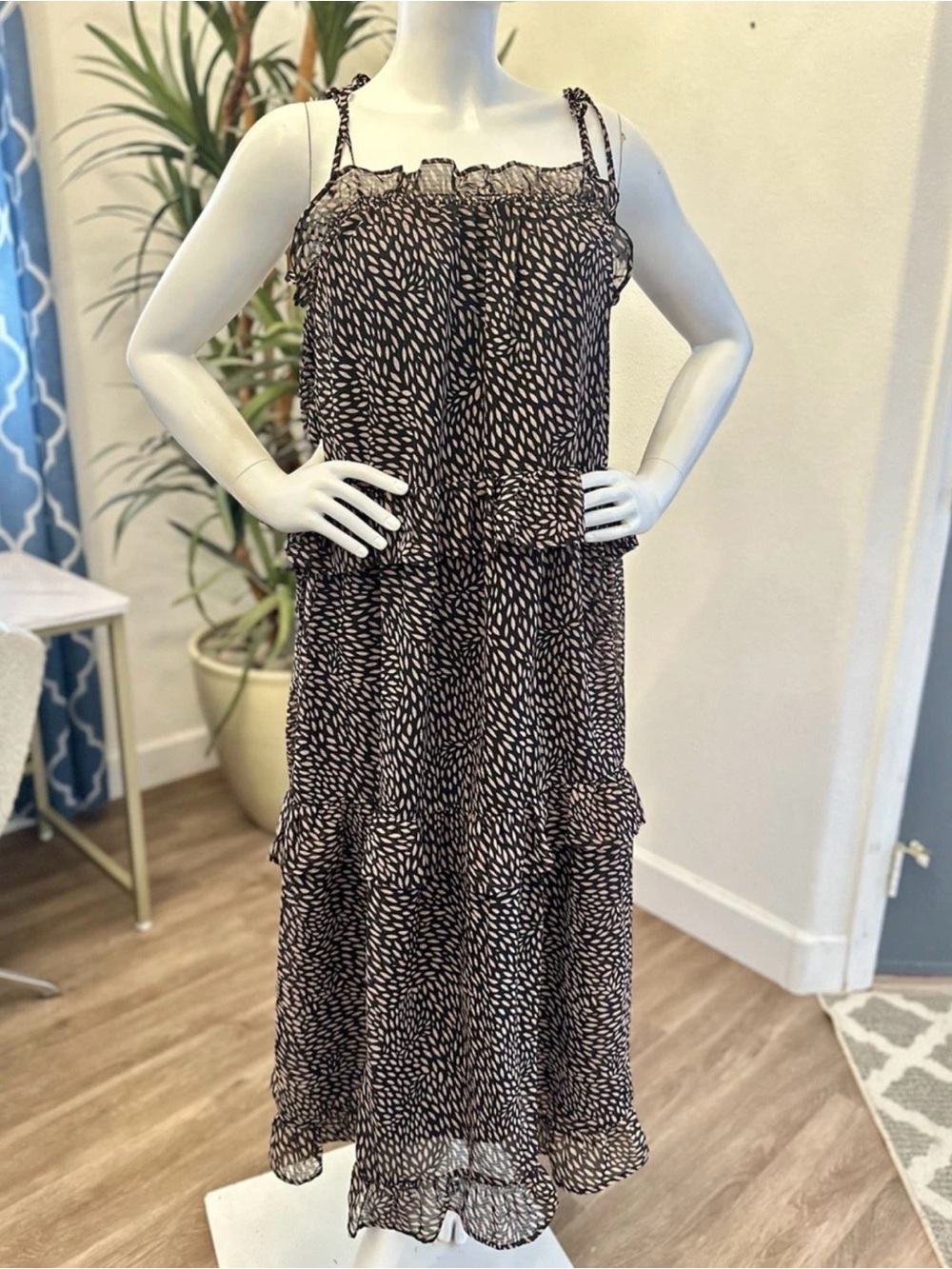 Who What Wear Black & White Print Tiered Spaghetti-Strap Maxi Dress